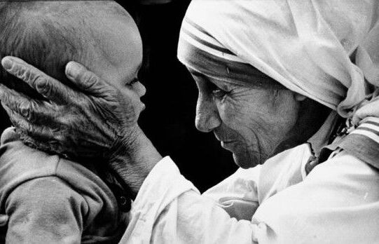 名言を心に刻む マザー テレサ 夢 人生 思考を整える ランプーブログ